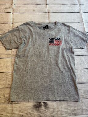 Surf Style Gray Flag Panama City Beach Short Sleeve Shirt size Small